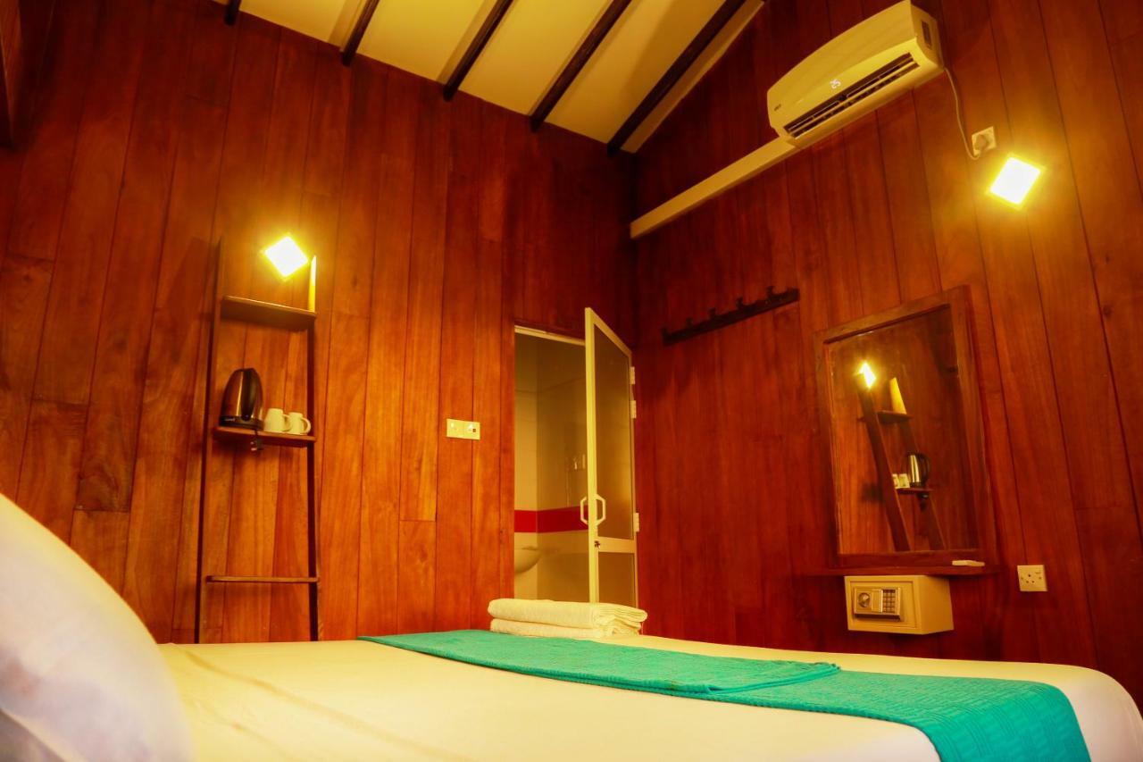 Hikka Ocean Resort ฮิกคาดูวา ภายนอก รูปภาพ